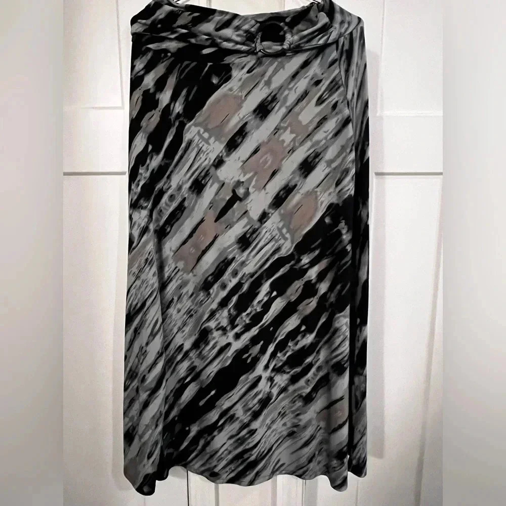 Robert Louis size small maxi skirt